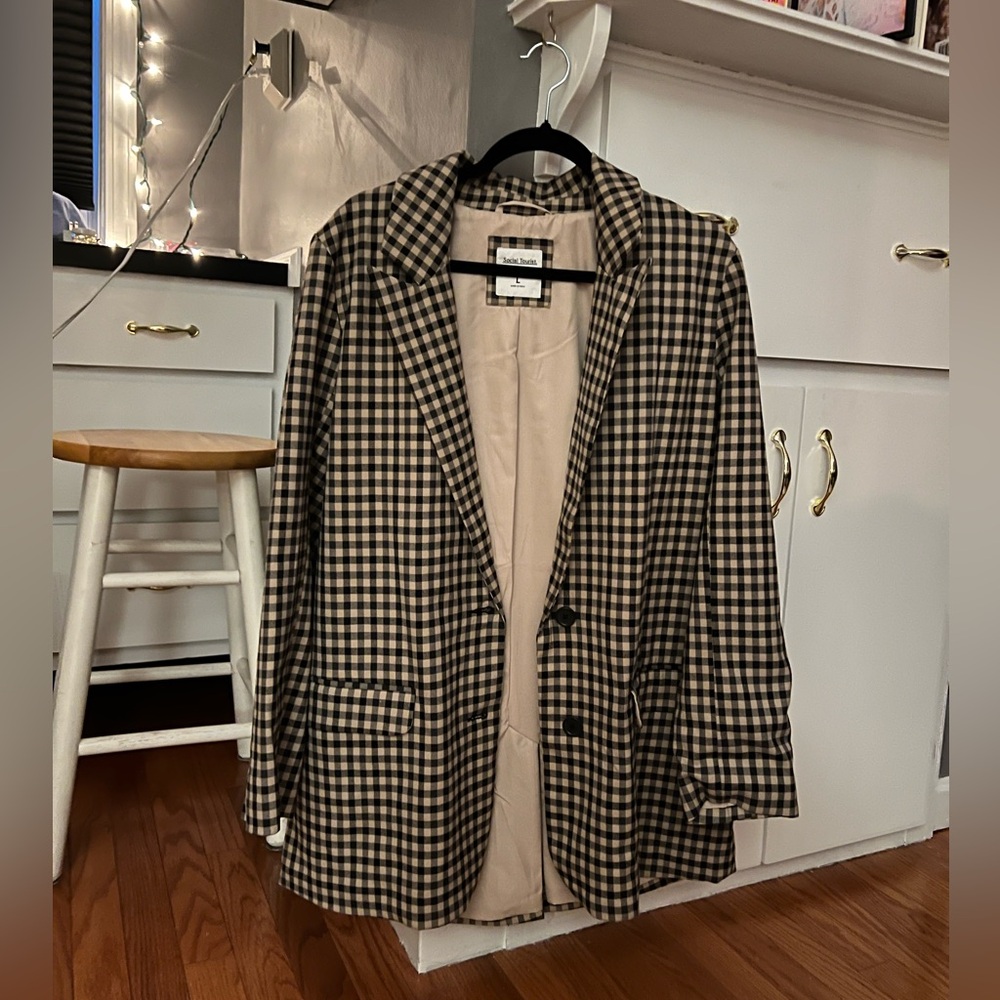 Social Tourist x Hollister Co. Tan/Black Blazer